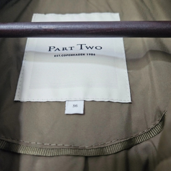 Part Two coat - Picture 2 of 5